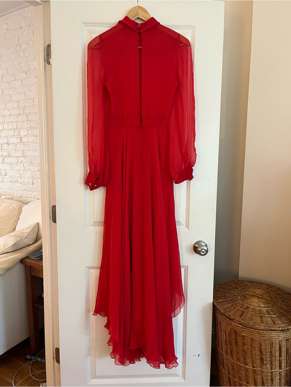 Gorgeous Gucci Vibrant Red Sheer Silk Chiffon Tea Length Cowl Neck Dress - Picture 7 of 12
